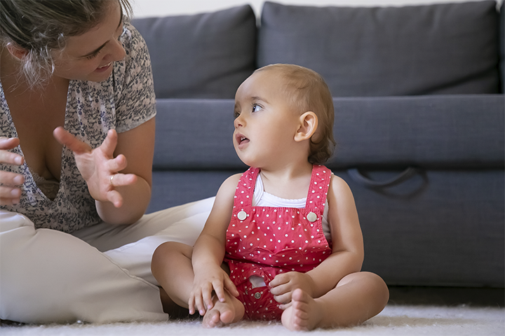 Leia mais sobre o artigo Primeiras palavras: quando o bebê começa a falar?